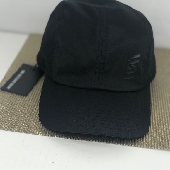 Second Skin Accessories - NWT: SECOND SKIN- Ball Cap/ Hat - Black- Adjustable